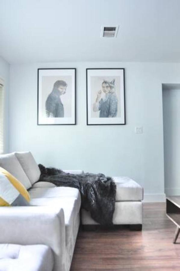 Cozy 1 Bd Suite Centrally Located 노스밴쿠버 외부 사진